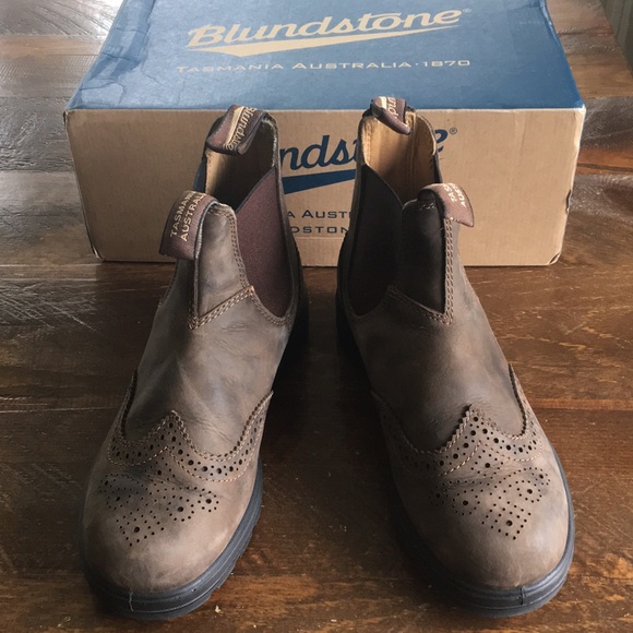 blundstone wingtip